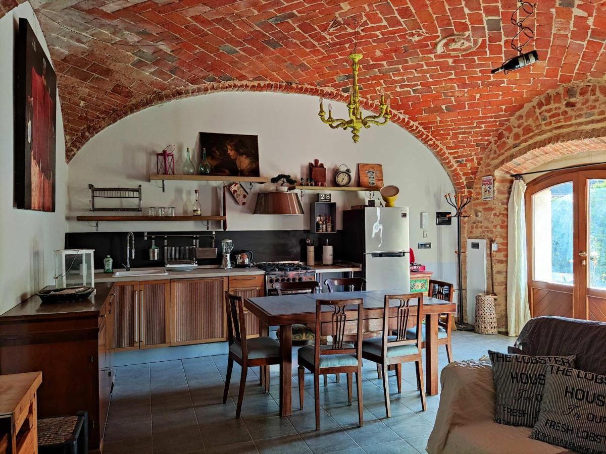 Corte Dell'Uva Belveglio Εξωτερικό φωτογραφία